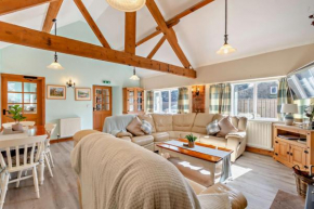 Starling cottage w pool in North York Moors